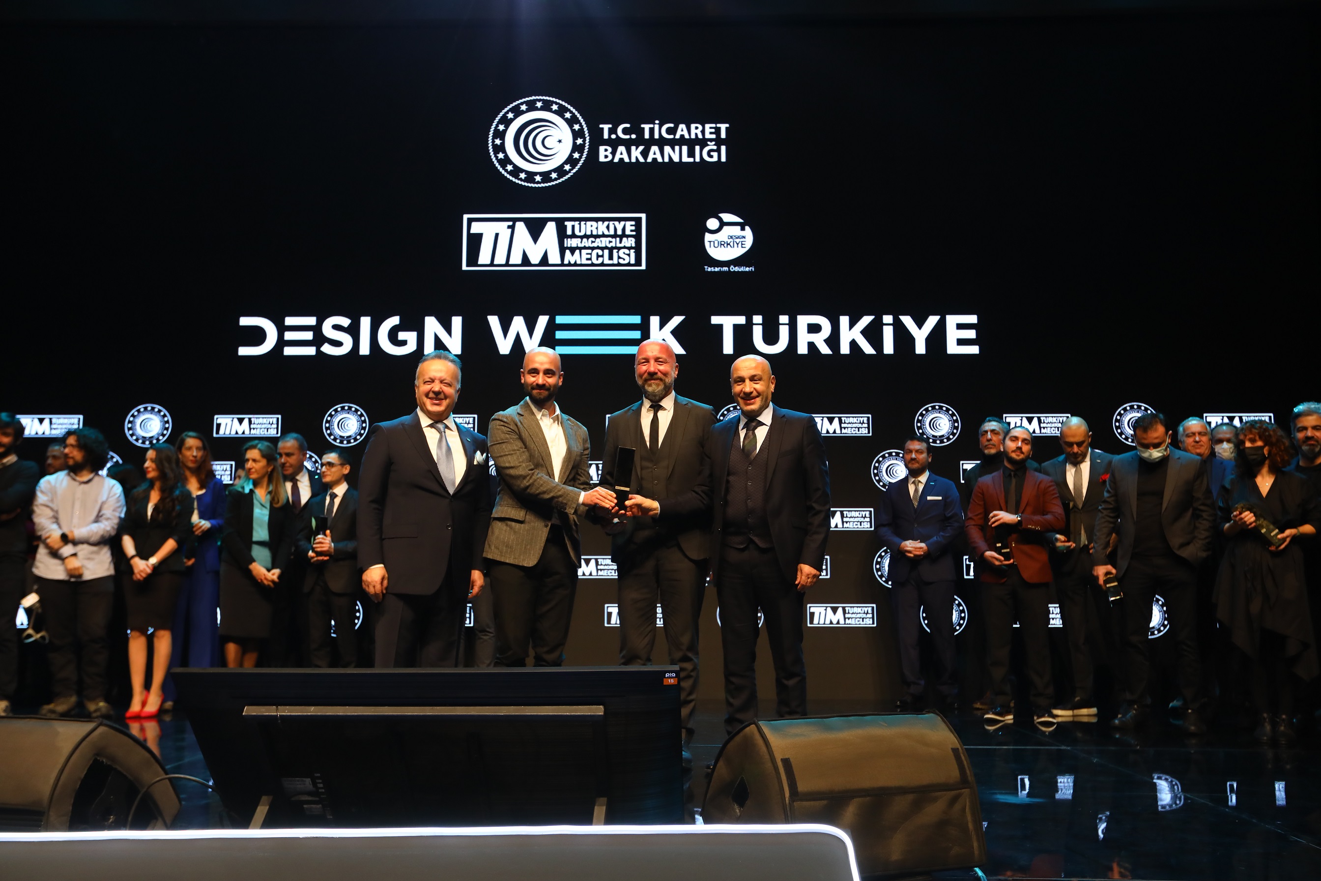 Anadolu Isuzu wins 'Good Design' Award  at the Design Turkey Competition